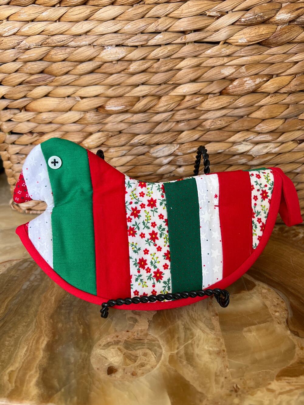 Red & Green Bird: Tea Pot Mit